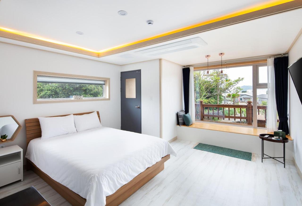 Jeju Abientot Villa Seogwipo Bagian luar foto