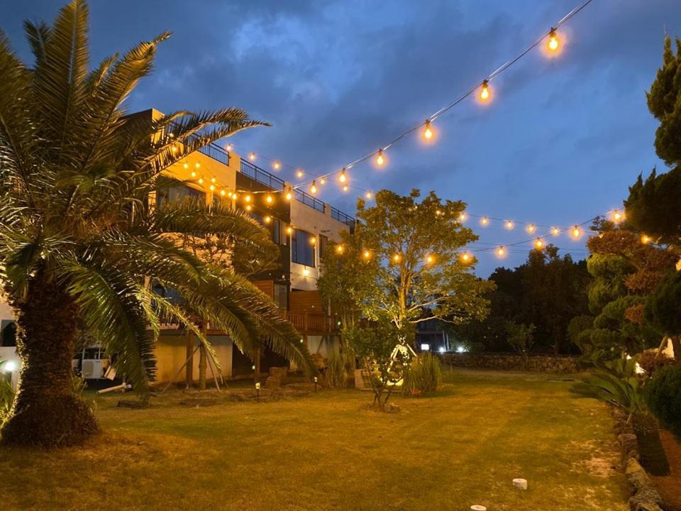 Jeju Abientot Villa Seogwipo Bagian luar foto